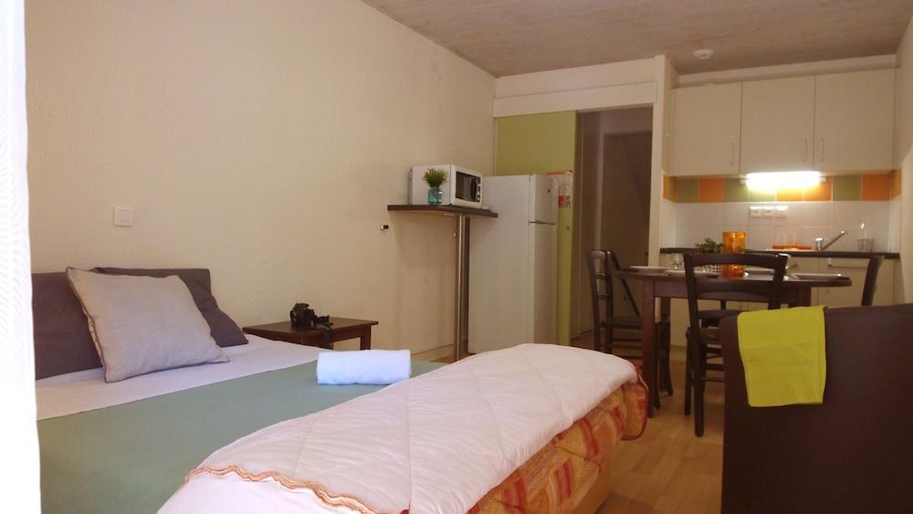 Vvf Sud Aveyron Hotel Brusque Eksteriør billede