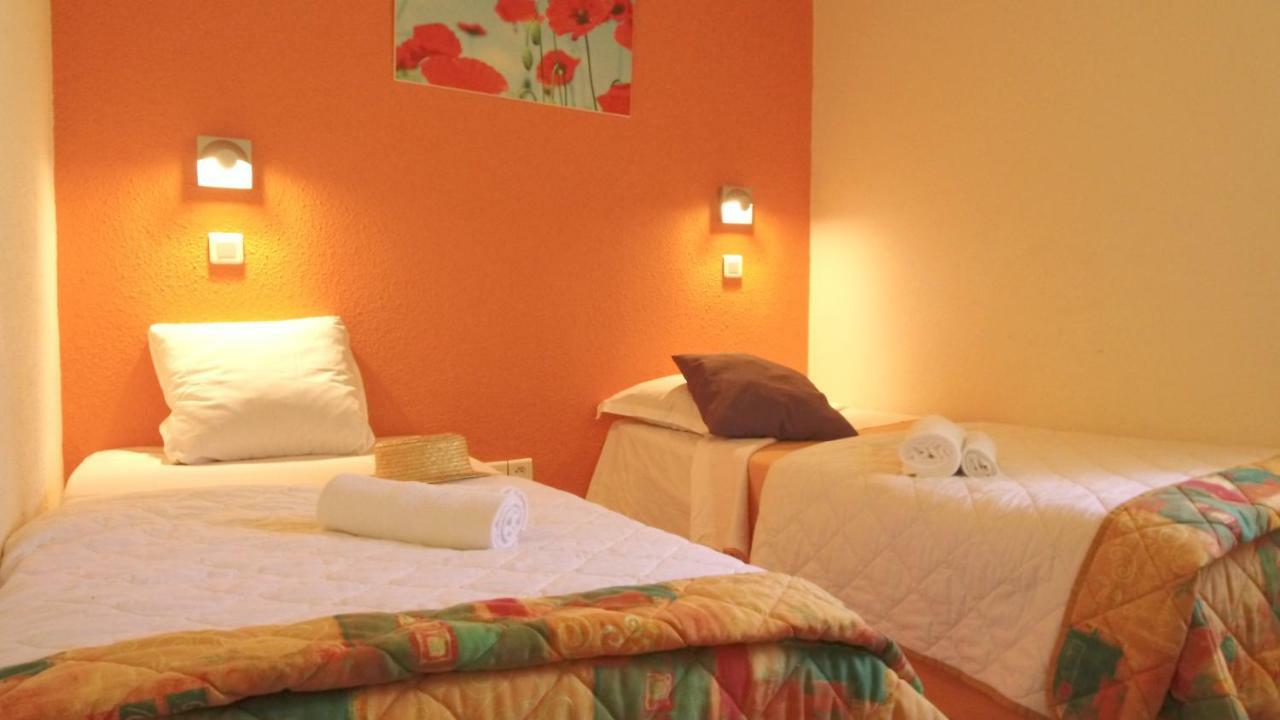 Vvf Sud Aveyron Hotel Brusque Eksteriør billede