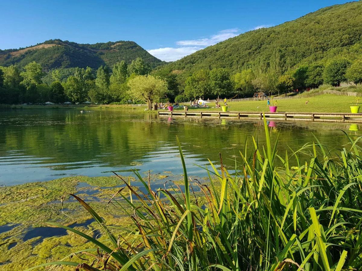 Vvf Sud Aveyron Hotel Brusque Eksteriør billede